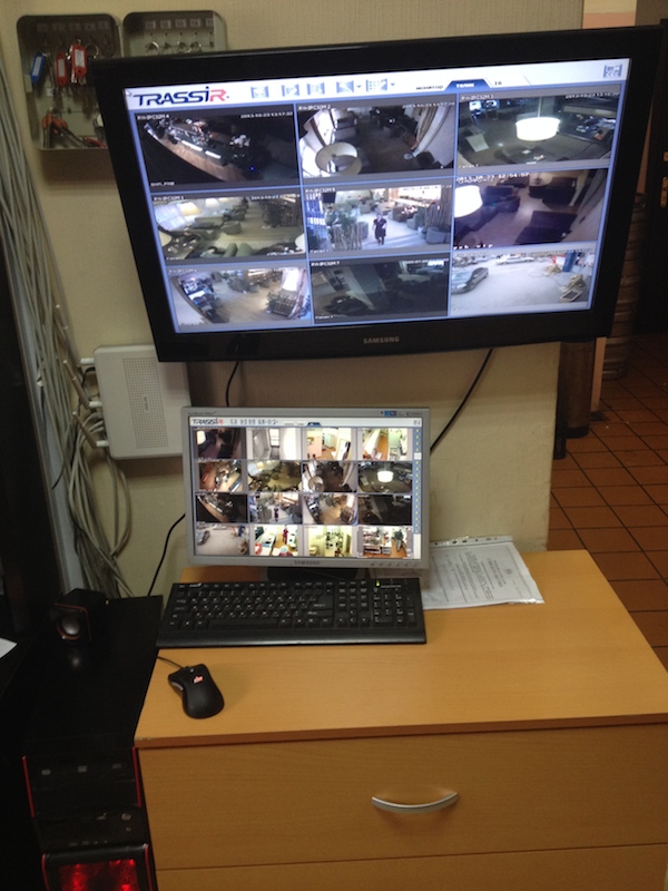 Установка IP-камер видеонаблюдения в кафе на базе ПО Trassir
